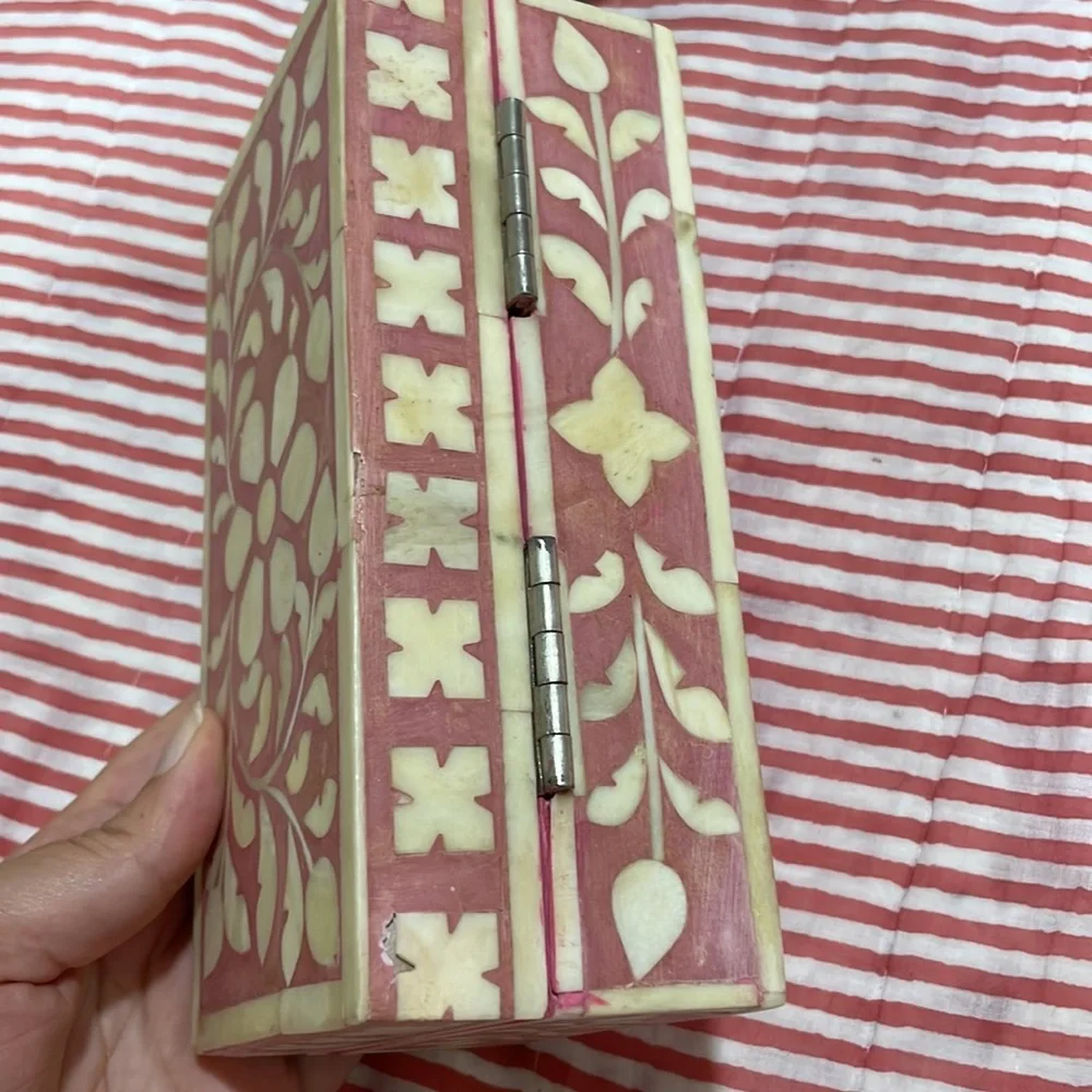 Bone Inlay Box - Picture 5 of 5